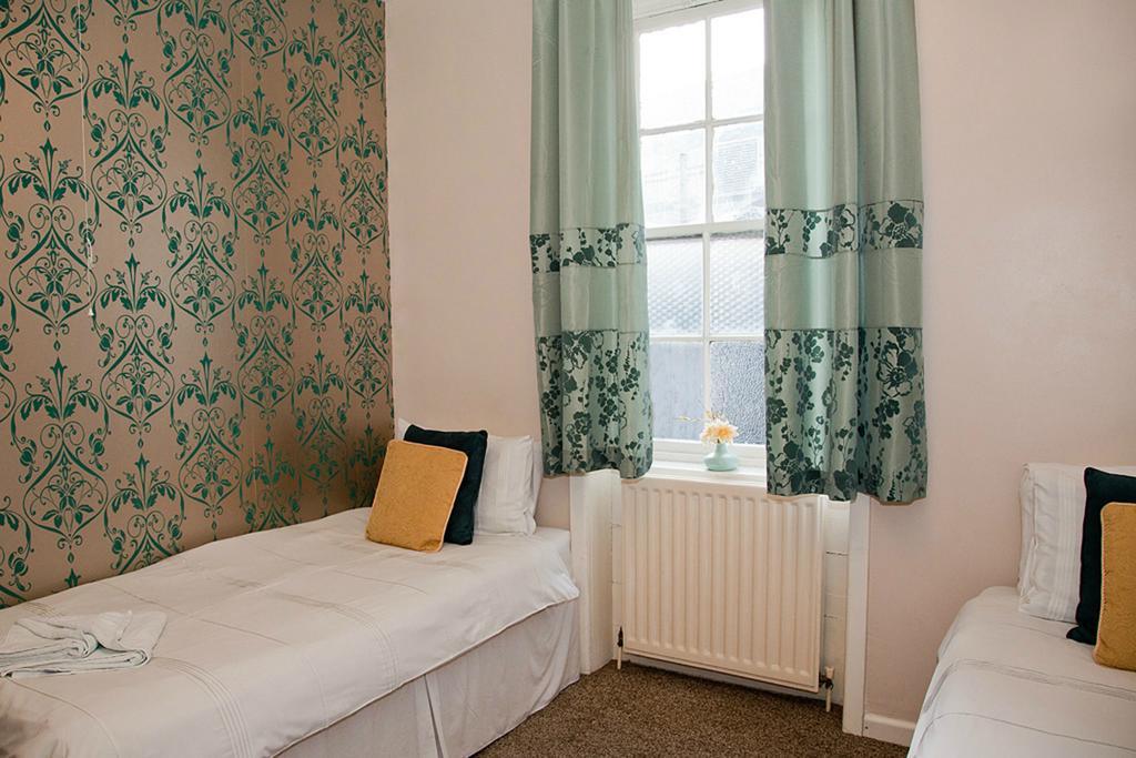 Rooms @The Nook Cocktail Bar Weymouth Camera foto