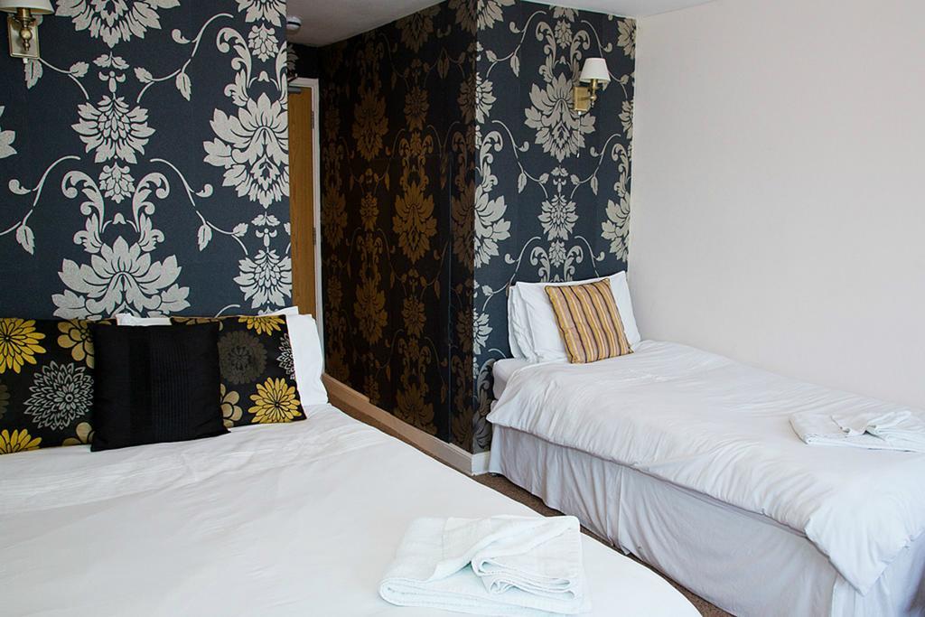 Rooms @The Nook Cocktail Bar Weymouth Camera foto